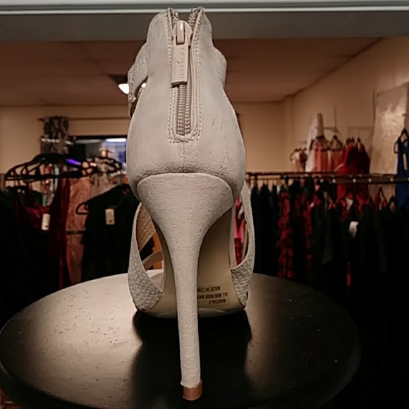 ❤ 😃 WEEKEND SHOE SALE LOWEST PRICE - Picture 3 of 3